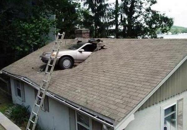 Car-Accident-With-On-Home-Roof-Funny-Picture